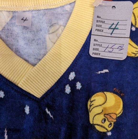 COPY - ❤️ Ducks Naughty Nice 2 PCE Boys Pajama Sz 4 - Picture 2 of 6